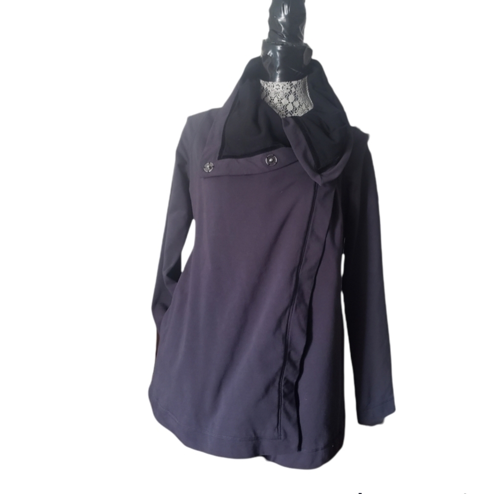 Lululemon Savasana Wrap - Picture 3 of 14